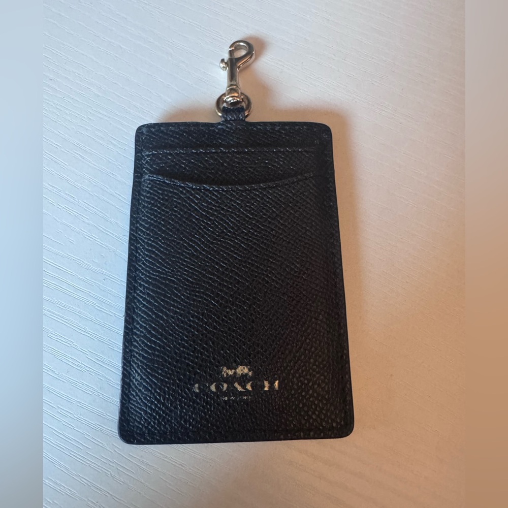 Coach Cardcase - Picture 2 of 3